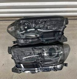 16-23 Toyota Tacoma Headlights Faros Calaveras Micas Luces Lamps
