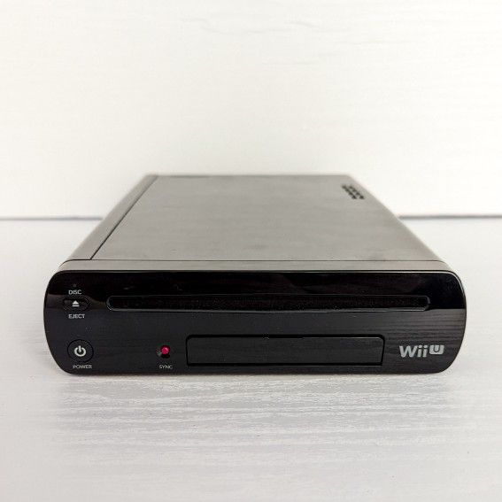 Nintendo Wii U 32GB in Black