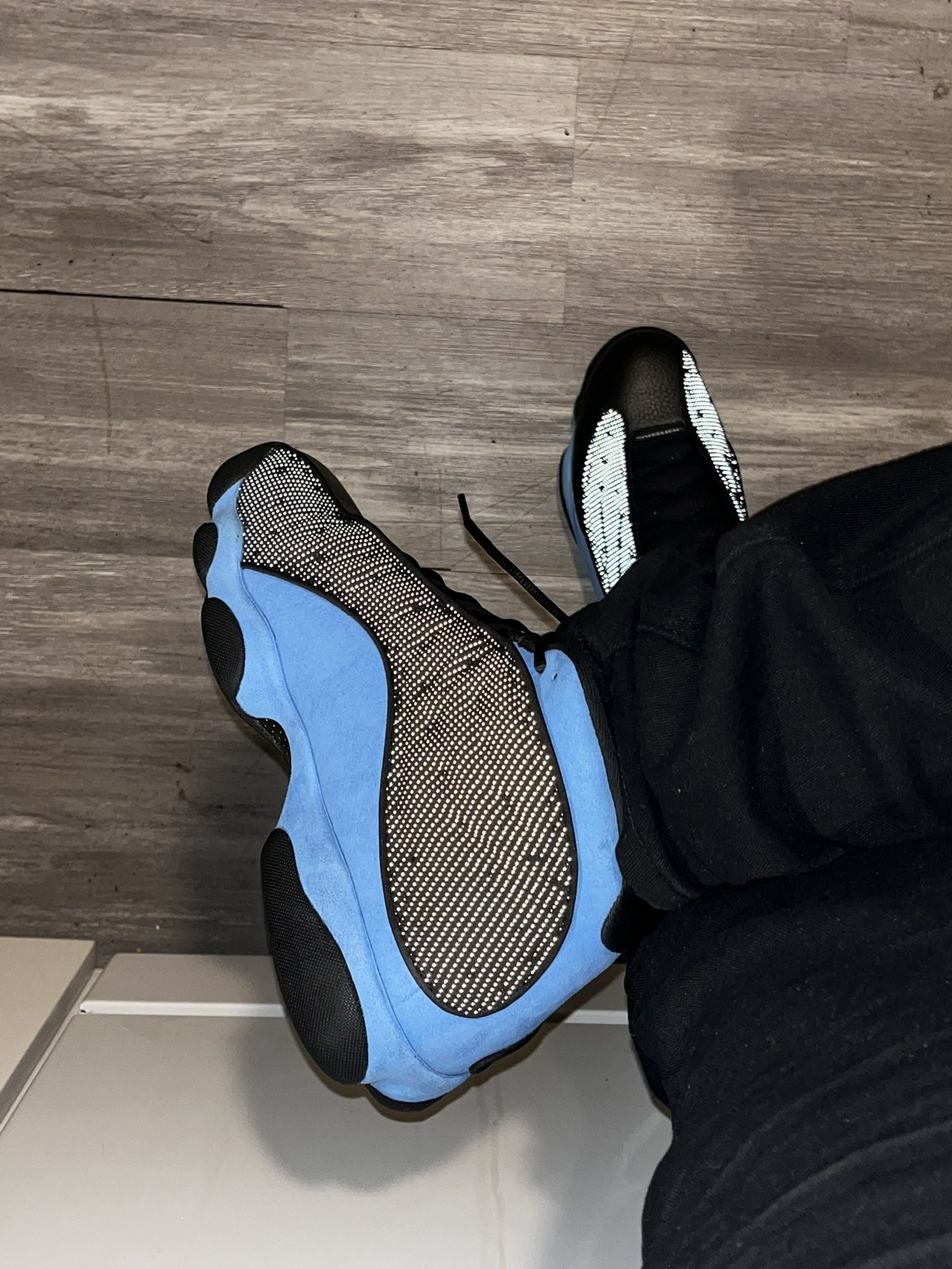 Air Jordan 13 University Blue