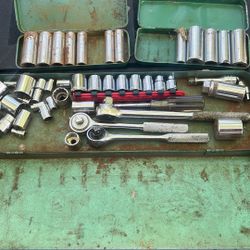 Sockets And Wrenches