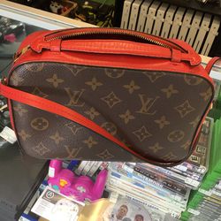 red lv purse