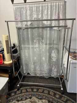 Heavy duty clothes rack