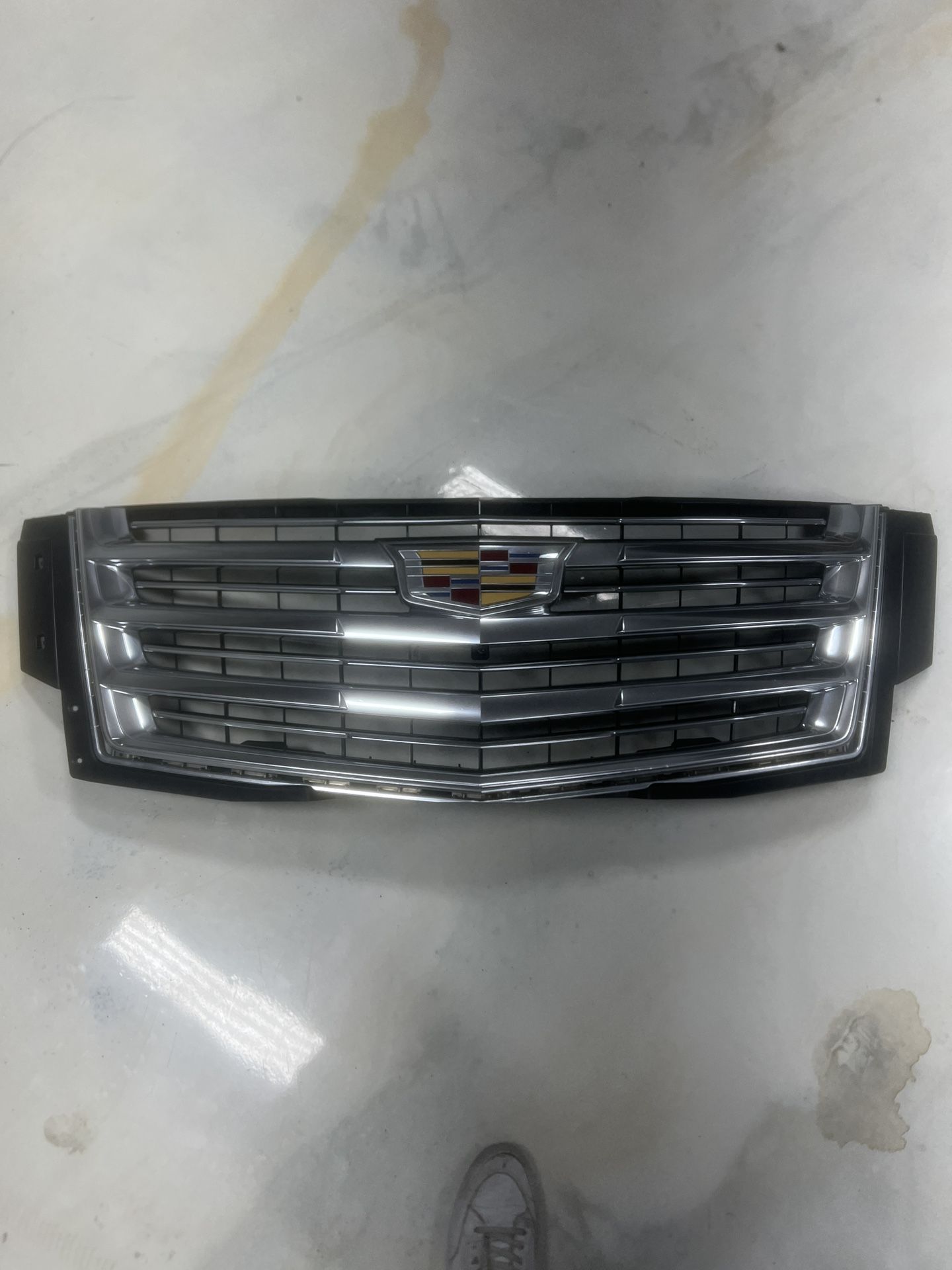 Cadillac Escalade 15-20 Front Grill
