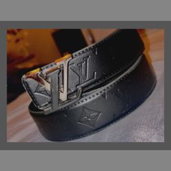 Louis Vuitton belt