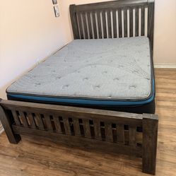 Full Wooden Bed-Frame