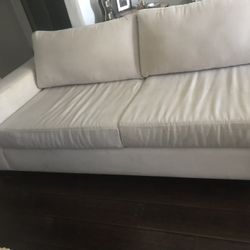 Sofa With Removable Covers 