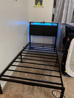 Rolanstar Full Size Bed Frame