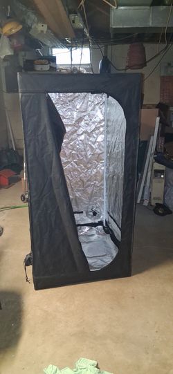 Grow tent