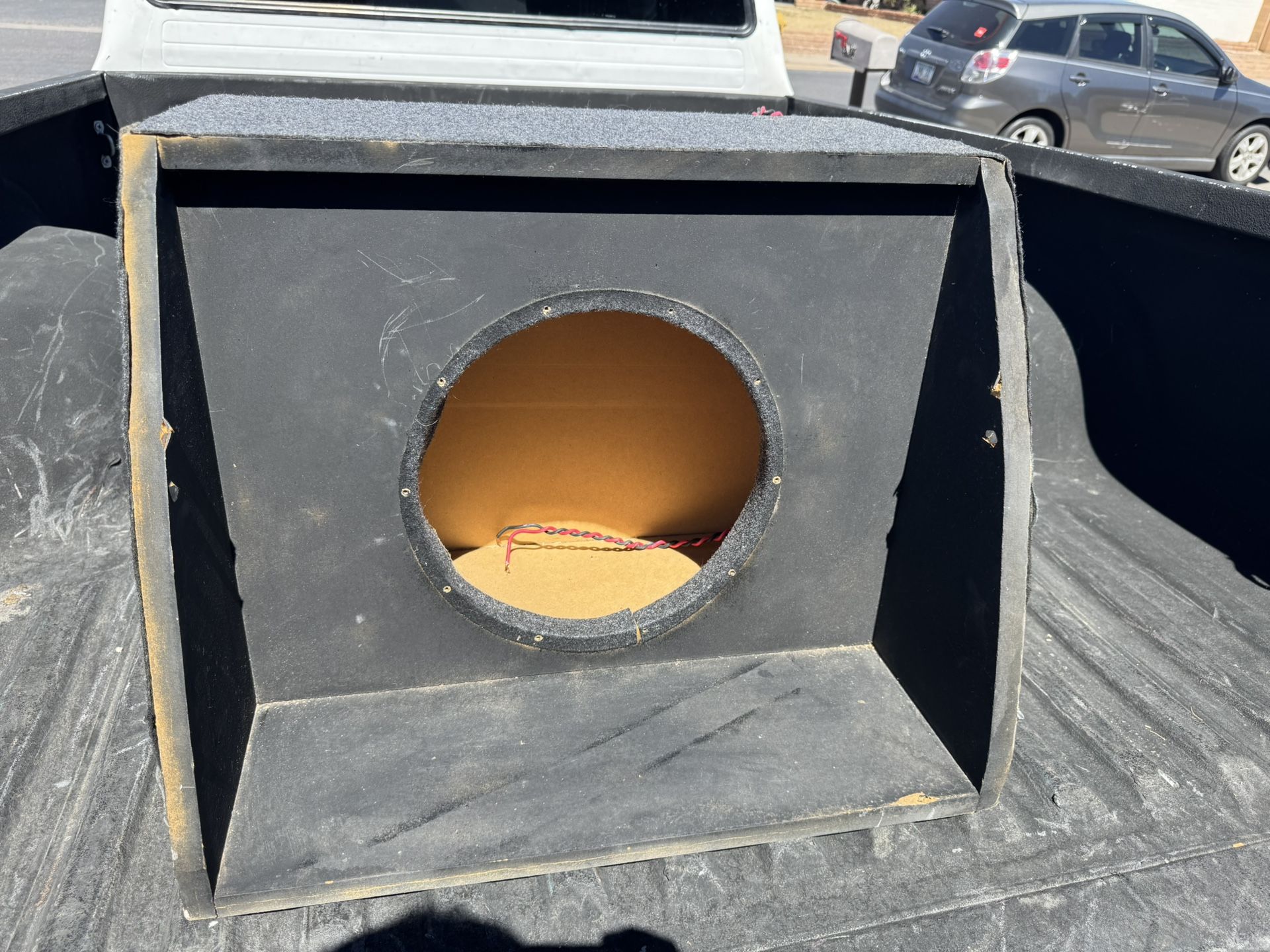 Sealed Sub Subwoofer Box For 12” Bajo