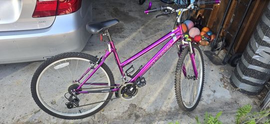 Magna Great Divide Bike 26'