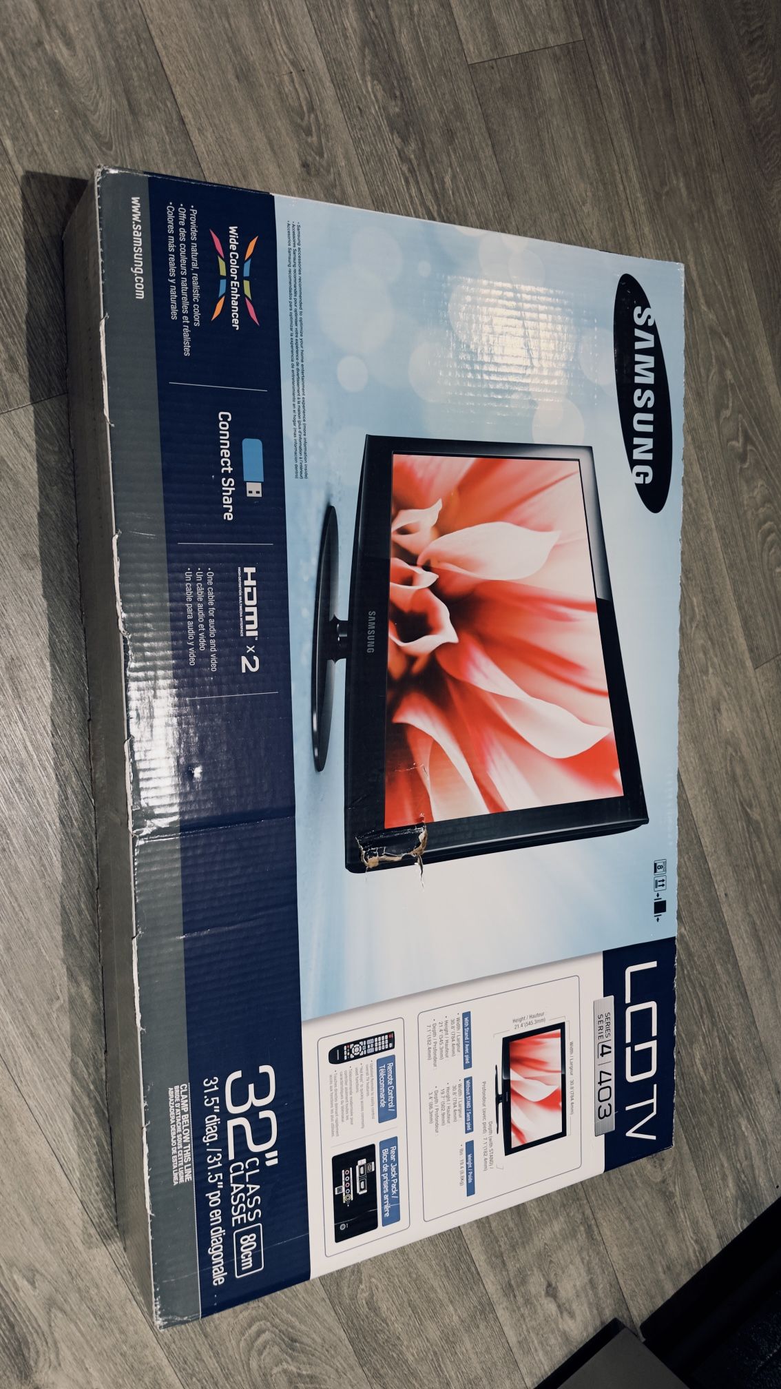 32 In LCD TV