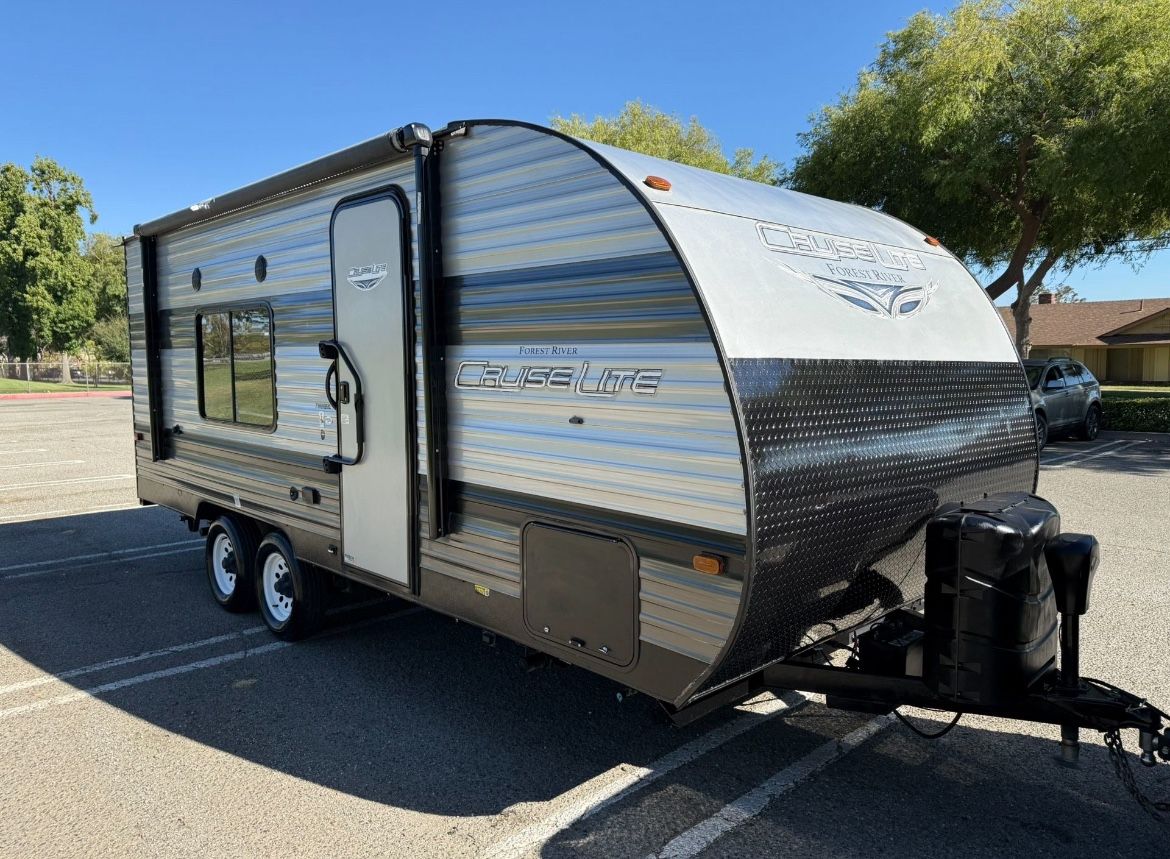 2019 Forest River Cruise Lite 19 Ft. Travel Trailer