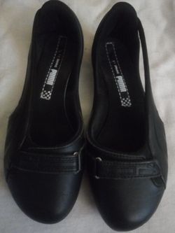 PUMA SHOES WOMEN SIZE 7.5