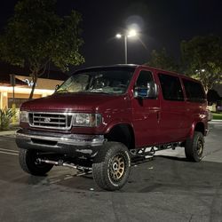 2003 Ford Econoline