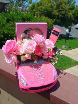 Valentino Pouch Barbie Car Forever Flowers Gift Set