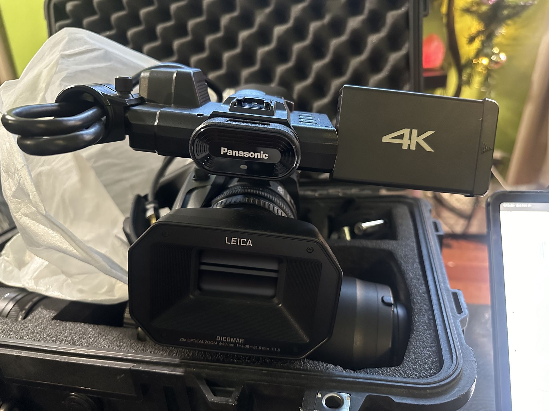 Panasonic HCX1000