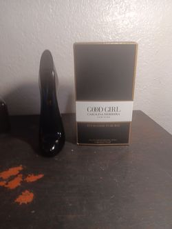 Good Girl Caroline Herrera New York 
