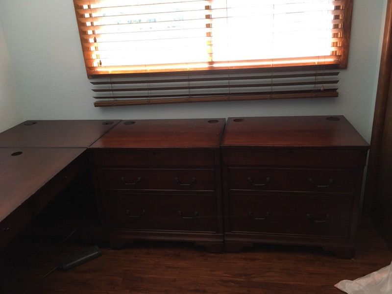 office desk 85x99 inches