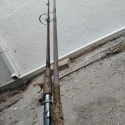 Spinmaster 7.5 Foot Trout Rod And Heddon6.1 Musky Special 