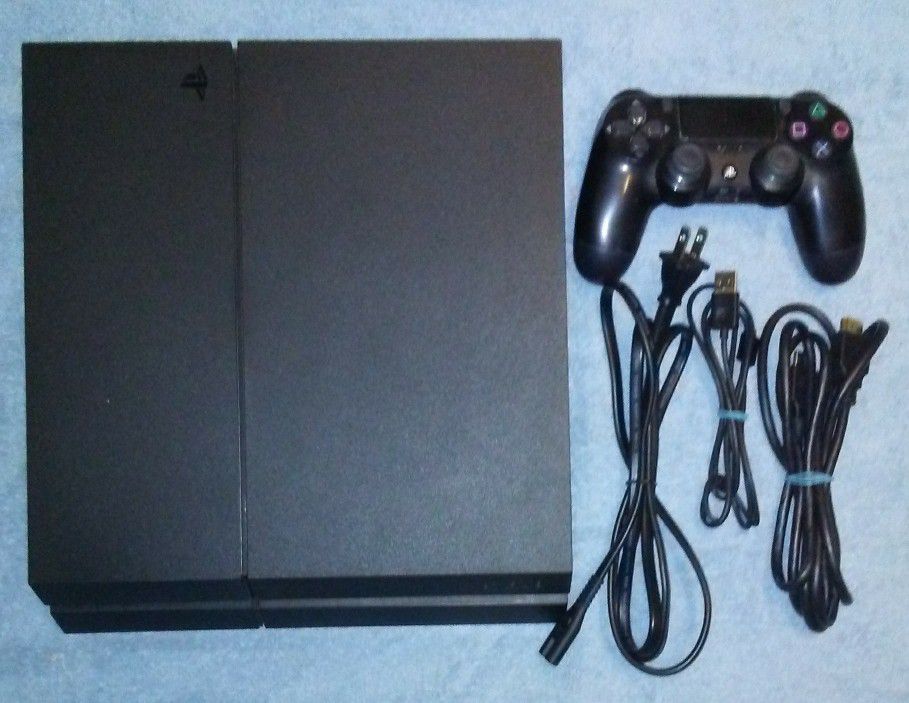 PlayStation 4 500gb Plus 3 Games Ps4 Sony