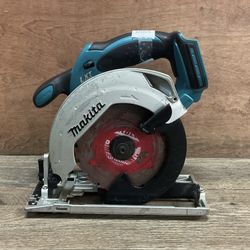 Mikita 18V  LXT Cordless Circular Saw