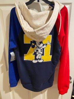 Brand new Mickey Mouse Hoodie Walt Disney World size M