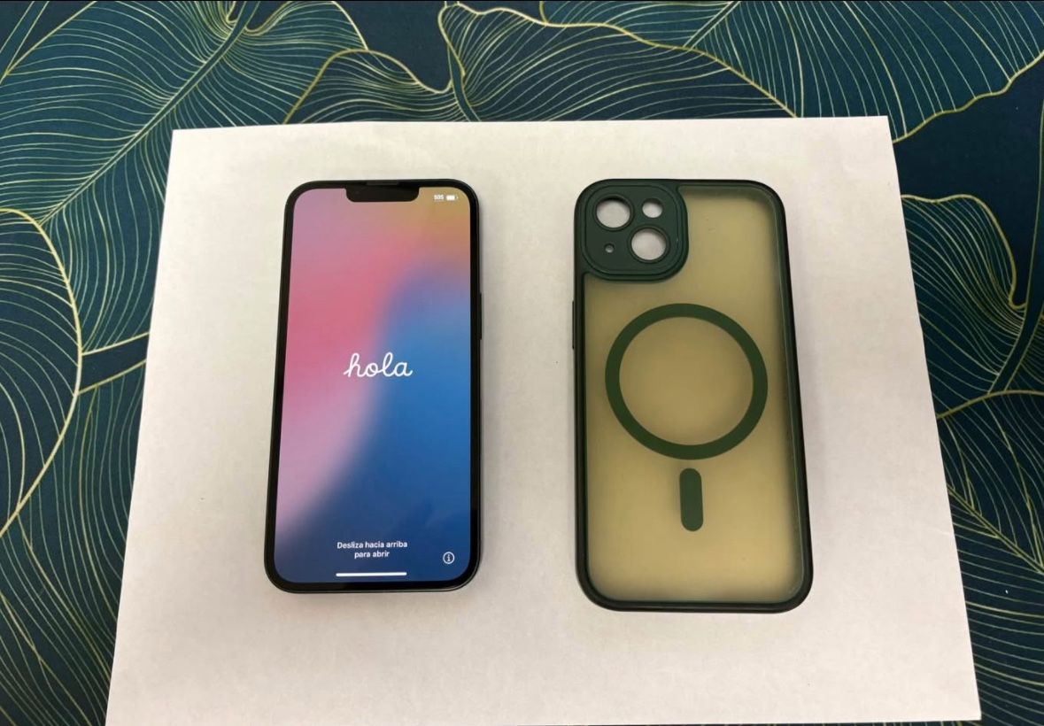 iPhone 13