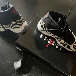 Like New Never Worn 200$