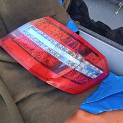 E350 Tail Light