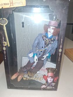 2009 Barbie Collector Alice in Wonderland JOHNNY DEPP Mad Hatter Barbie Collector