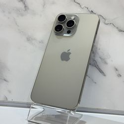 iPhone 15 Pro Max 256GB Unlocked 