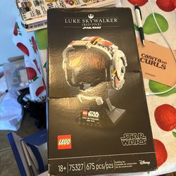Like skywalker helmet Lego
