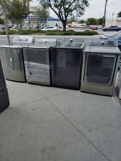 GAS DRYER WORKS GREAT $300.00 UP