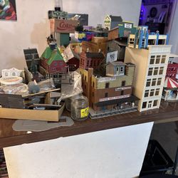 Model Train Buildings 