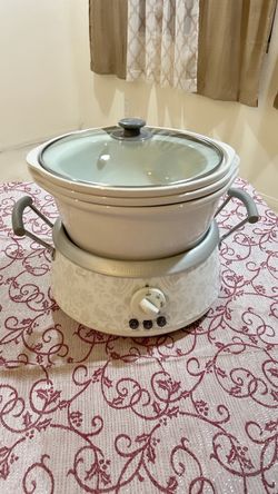 Hamilton Beach 3-in-1 Slow Cooker 33133 White Crock Pot 2, 4, & 6 Qt. w/Lid