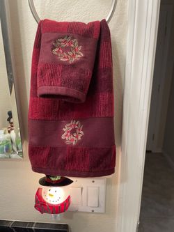 Christmas Holiday Bath Towels