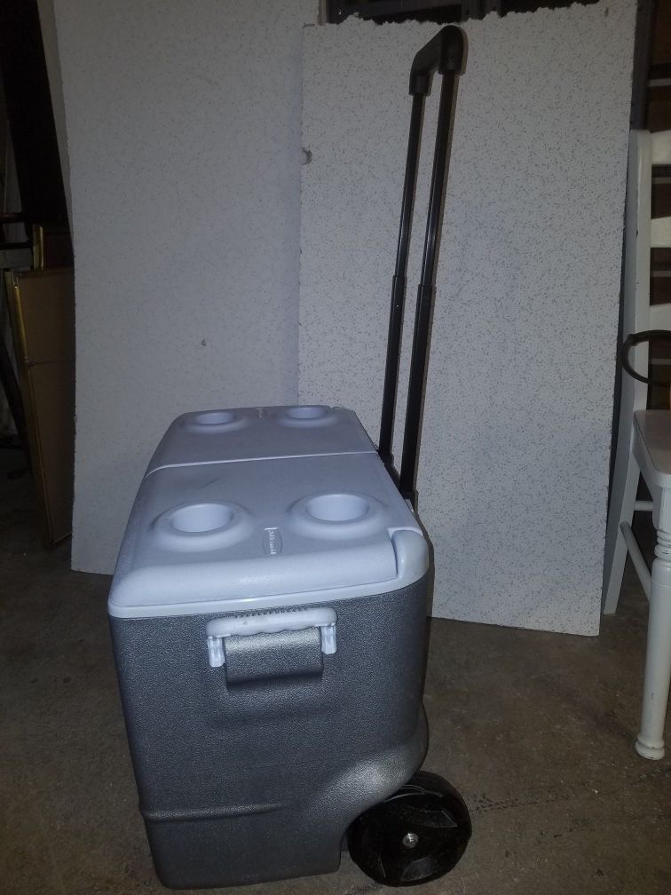 Rubbermaid 50qt Wheeled Cooler $29 Shipped - My Frugal Adventures