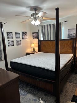 Four Poster King Bed
