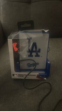 Wireless charging LA dodgers station