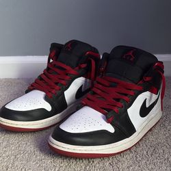 Jordan 1 Black/Red/White
