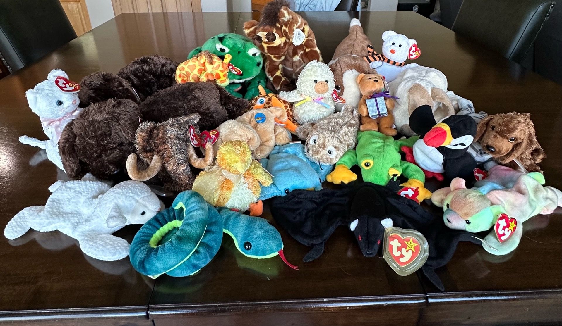 Ty Beanie Babies - lot of 25