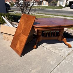 Oak  table And Chairs