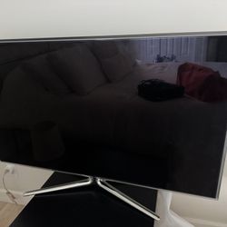 48” Samsung LCD Tv/monitor