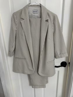 Women Summer Suit