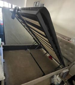 Bed frame Queen size