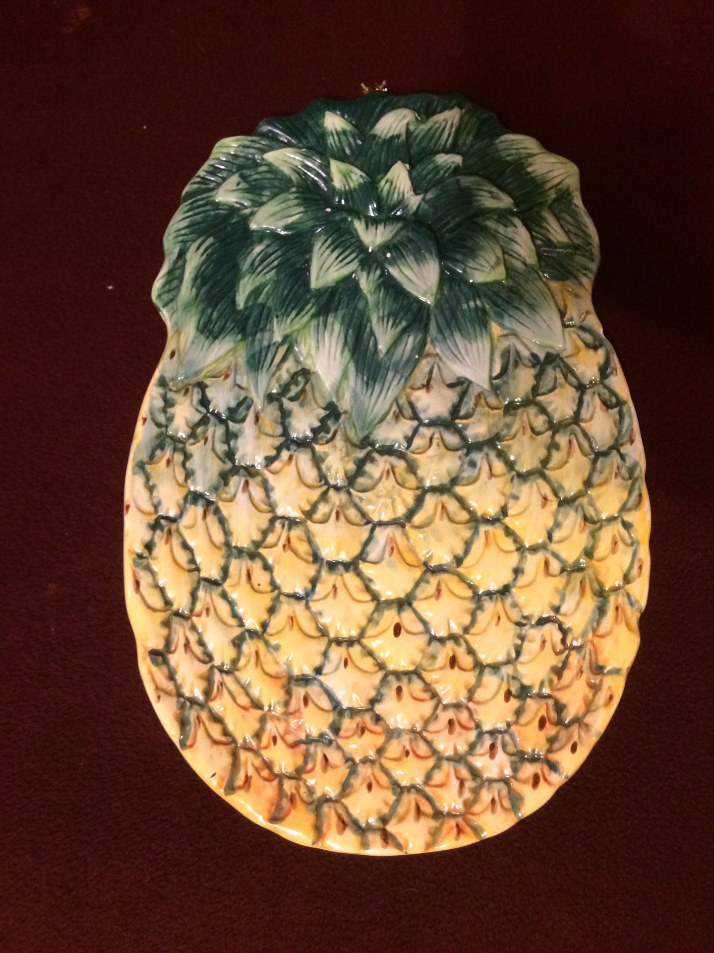 Pineapple home decor