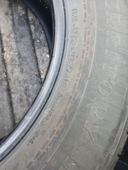 Nice set of 275/60/20 Goodyear Wrangler