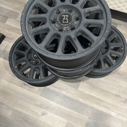 Black Rhino Matte Black Rims 18’s