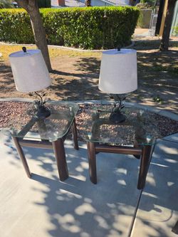 2 end glass tables w/lamps