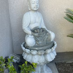 Concrete Buddha Fountain 